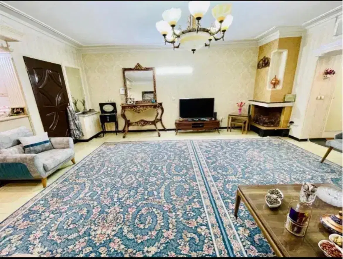 ۹۰متر،تکواحد،پارکینگ و انباری
