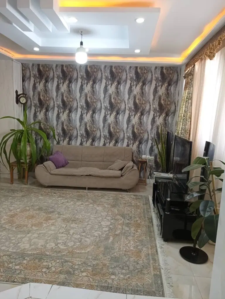 آپارتمان ۸۱ متری سنددار فروش نقدی یامعاوضه باخودرو