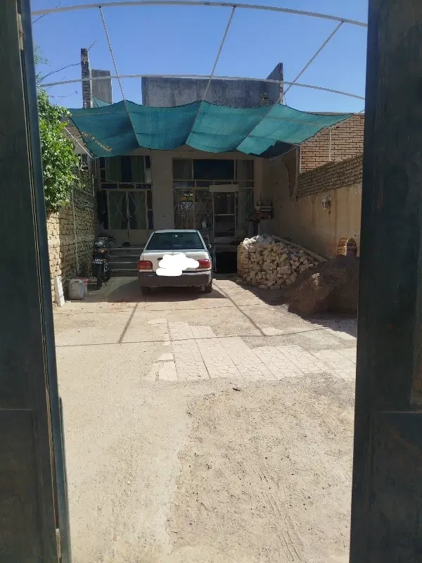 منزل مسکونی حیاط دار