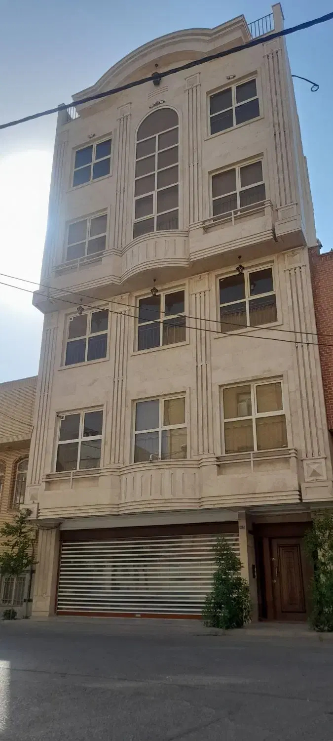 آپارتمان _دوخوابه(تک واحدی) حاجی زاده