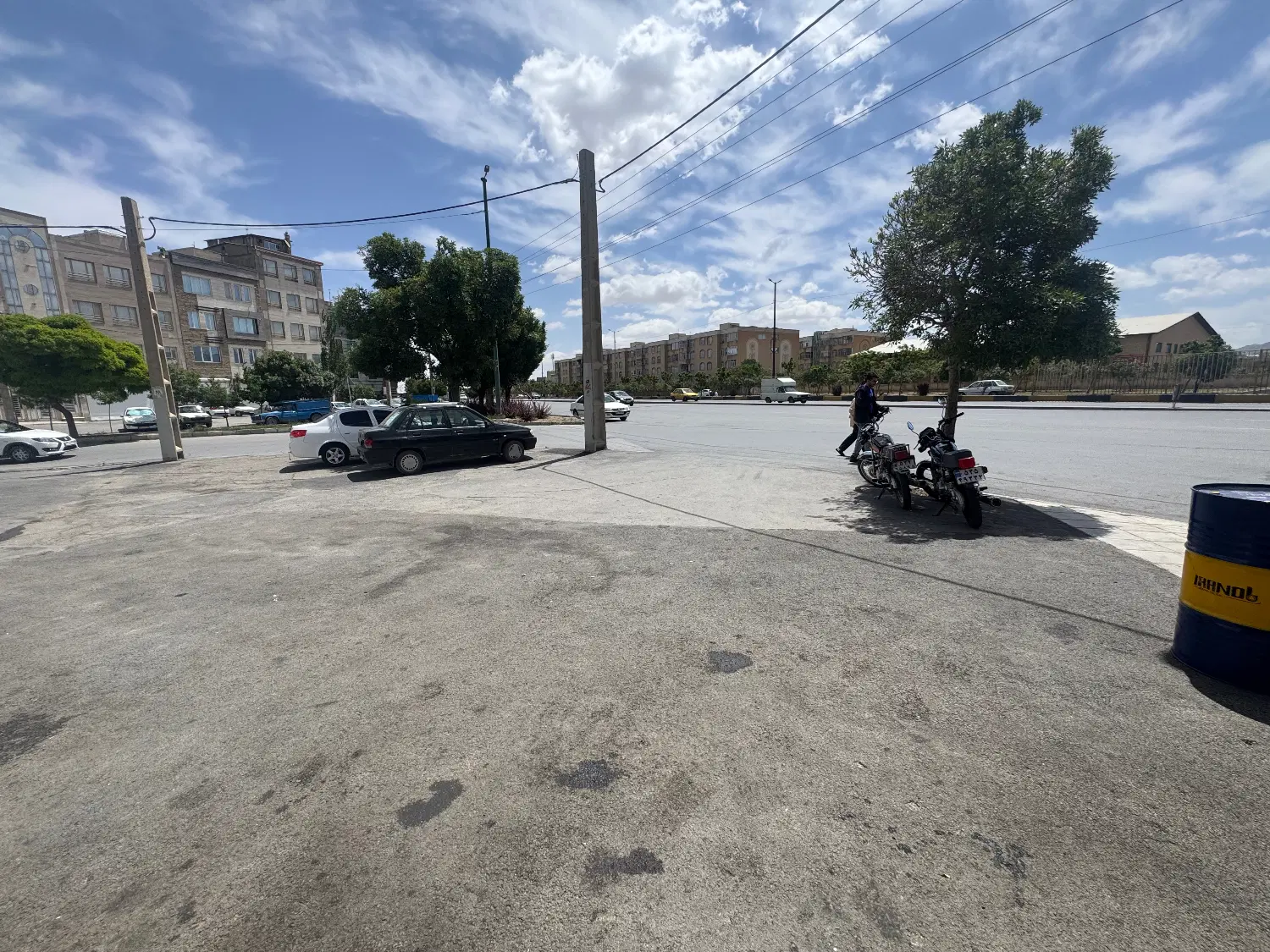 مغازه تجاری