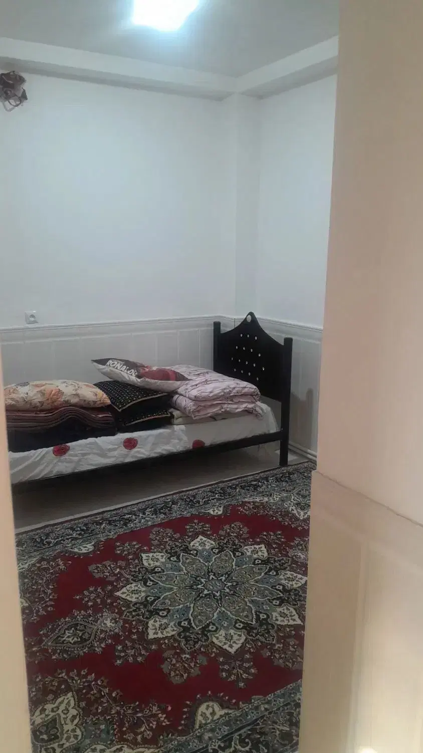 سوییت پارکینگ‌دار و تمیز