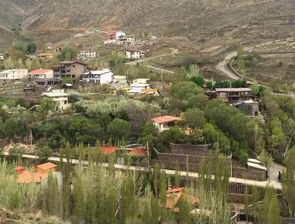 زمین هزاردشت