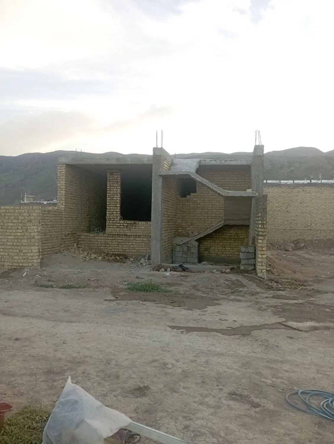 اسکلیت شاپورجان
