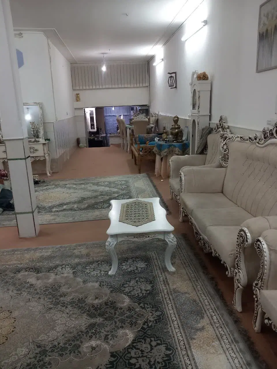 زیر زمین اجاره ای ۱۵۰ متر ۲ خواب