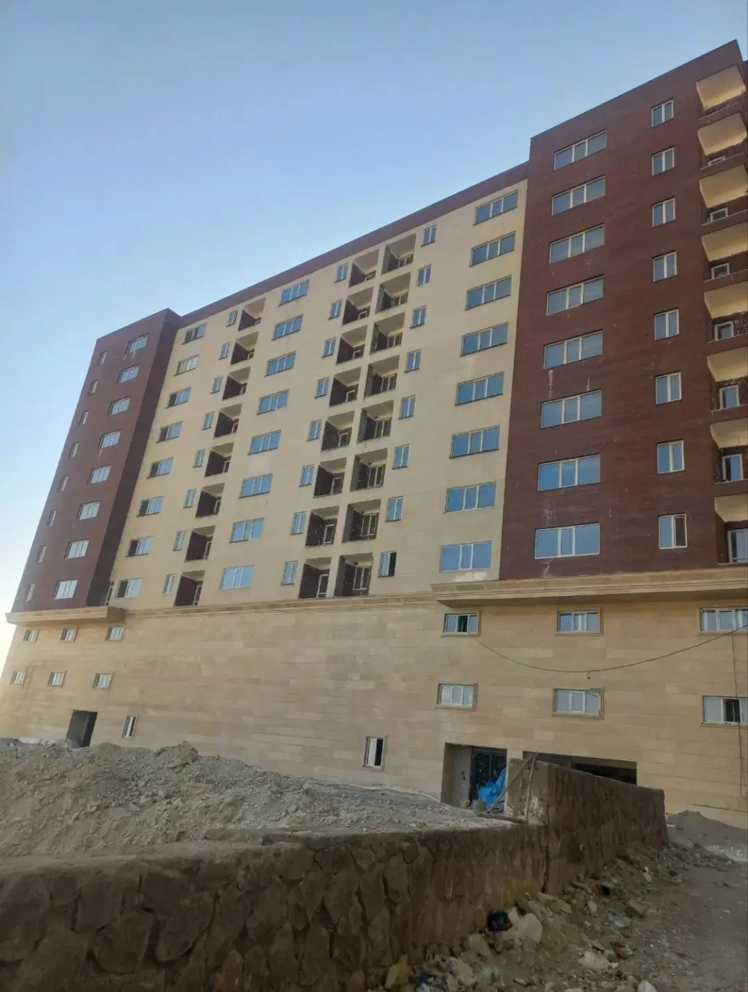 فقط با ۵۰۰ میلیون آپارتمان بخرید (قسطی)