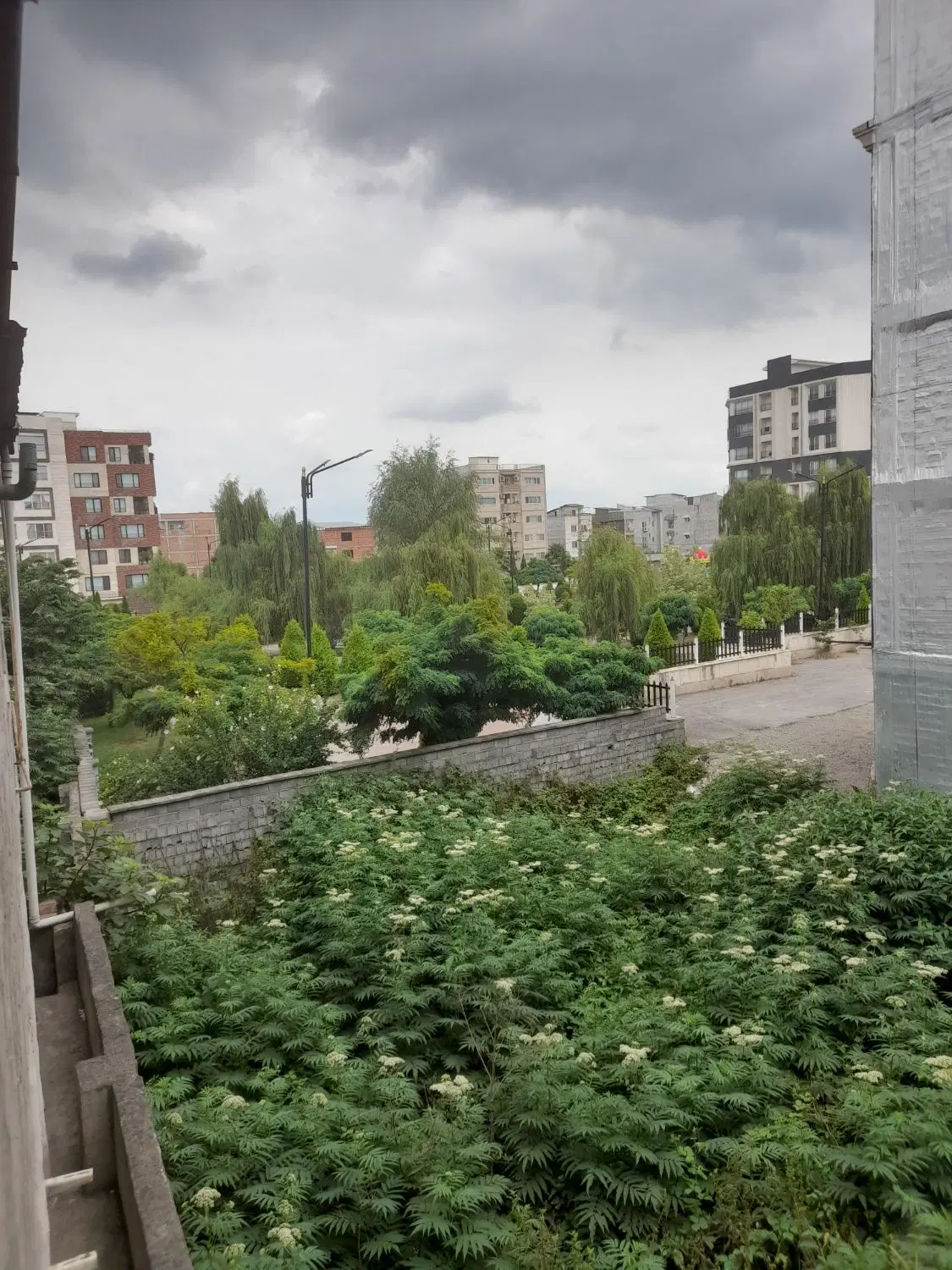 فروش خانه ویلایی خیابان هراز ۱۷۰ مترزمین سند تکبرگ