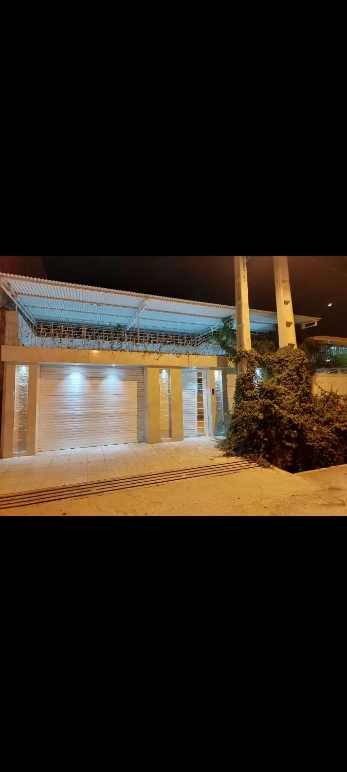 خانه ویلایی خیلی شیک و لوکس
