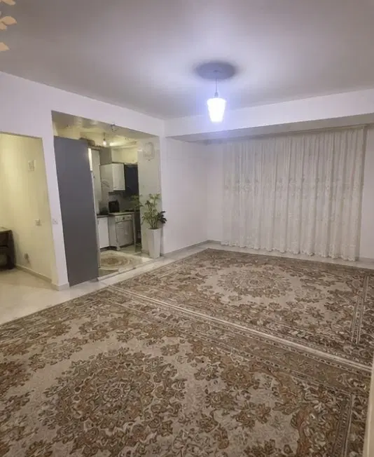 ۱۱۵ متر در پروژه میثم نهاجا با پارکینگ