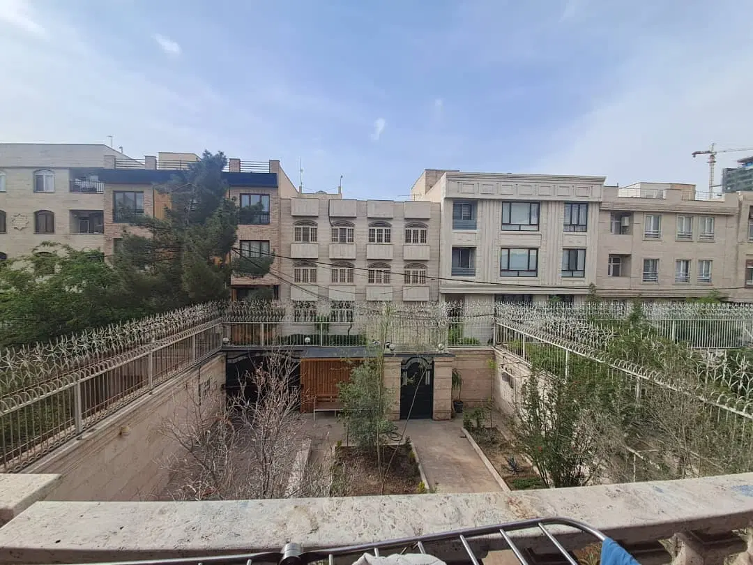 کلنگی 300_شمالی_بر بلوار_شهرک گلستان