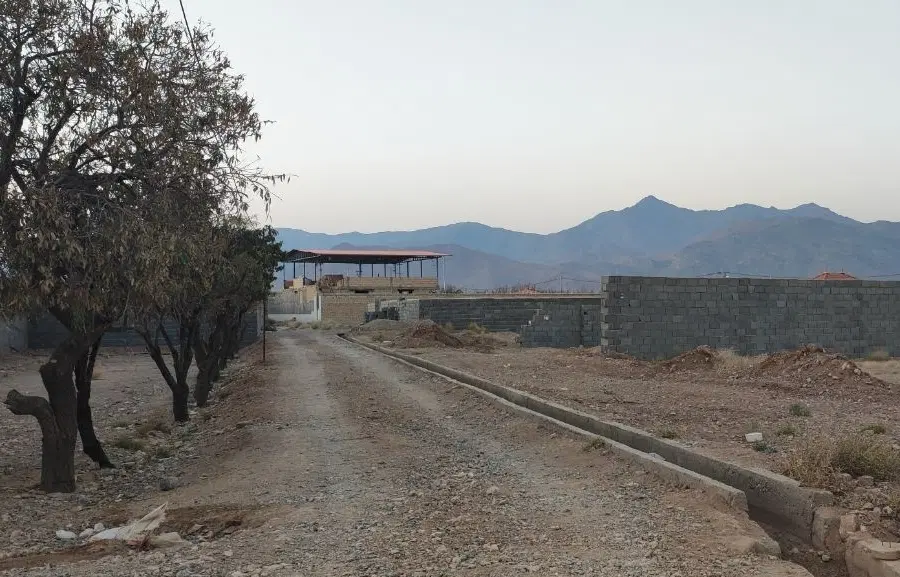 زمین تقی اباد