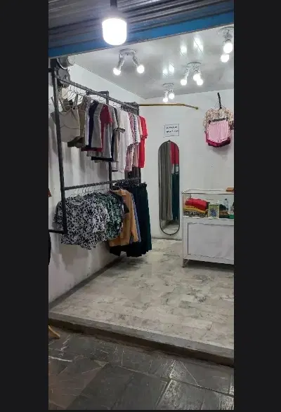 فروش مغازه در بازار پردیس معاوظه با ماشین و....