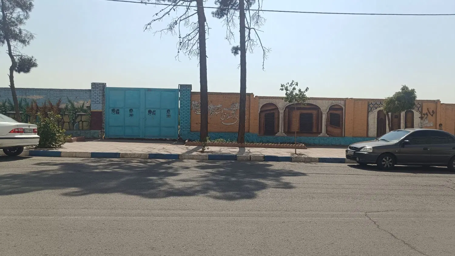 سوله تر و تمیز ۵۰۰ متری در صنعتگران