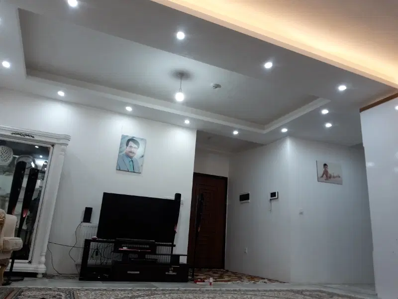 فروش اپارتمان ۱۴۵ متر حاشیه. نبش فردوسی ۱۳