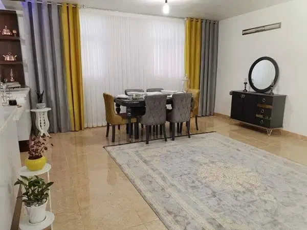اجاره‌ی ۸۰ متر فول چهارباغ