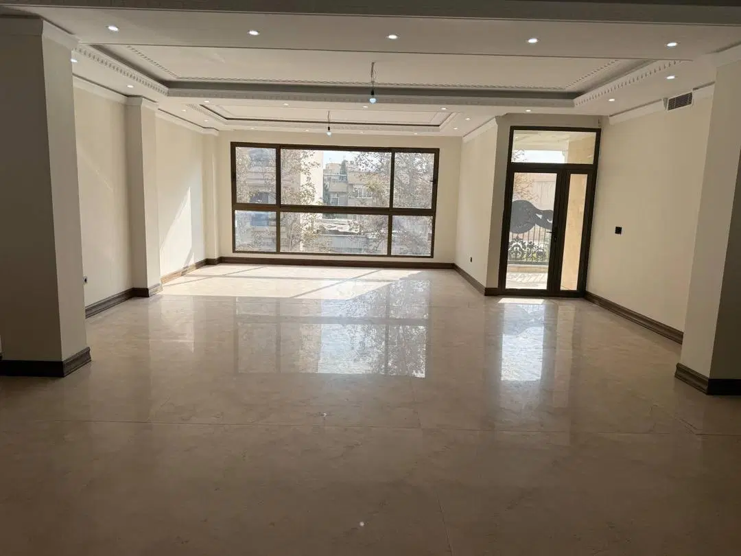 ۱۵۵ متری ۳ خواب دو جهت نور ۲ پارکینگ بوستانها