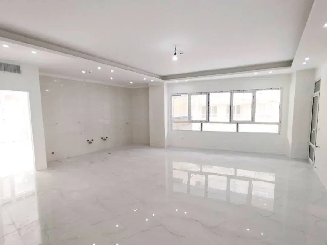 آپارتمان ۸۶ متر دونبش سند آماده