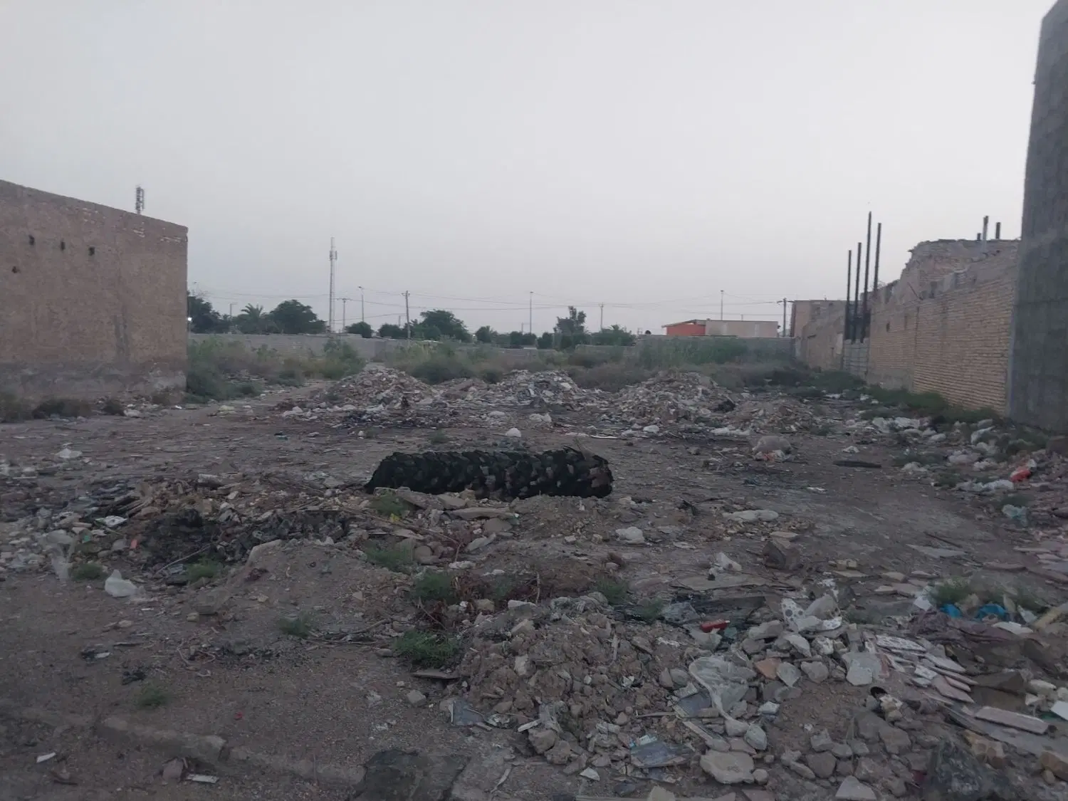 خرمشهر کوتشیخ بلوار ایران زمین نزدیک جاده اصلی