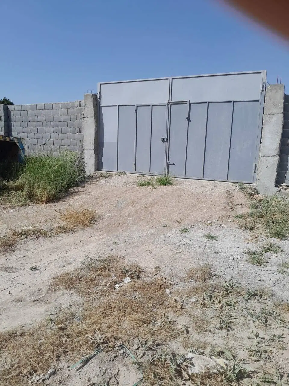 کاراژ اجاره ای واقع در جاده ی جونجان