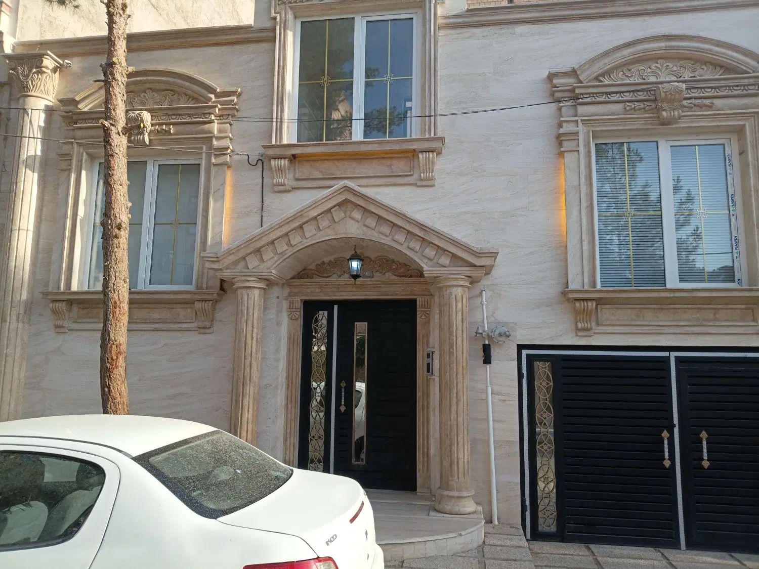 خانه ویلایی۲۰۰ متری شهرک ۱۵ خرداد
