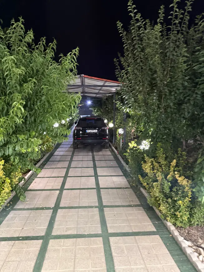 باغچه ۷۰۰ متری ( نمکلان ) فروشی
