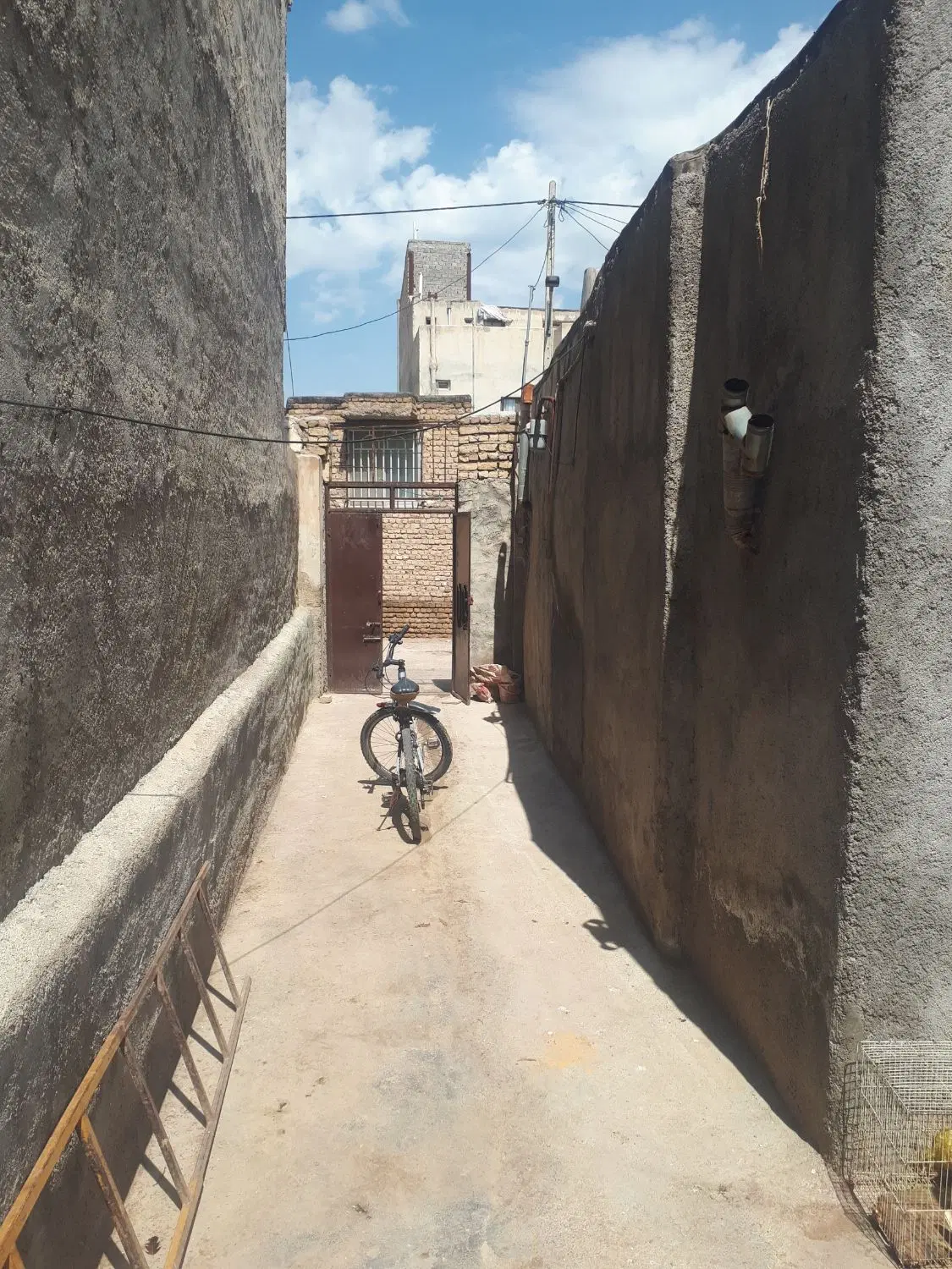 منزل مسکونی