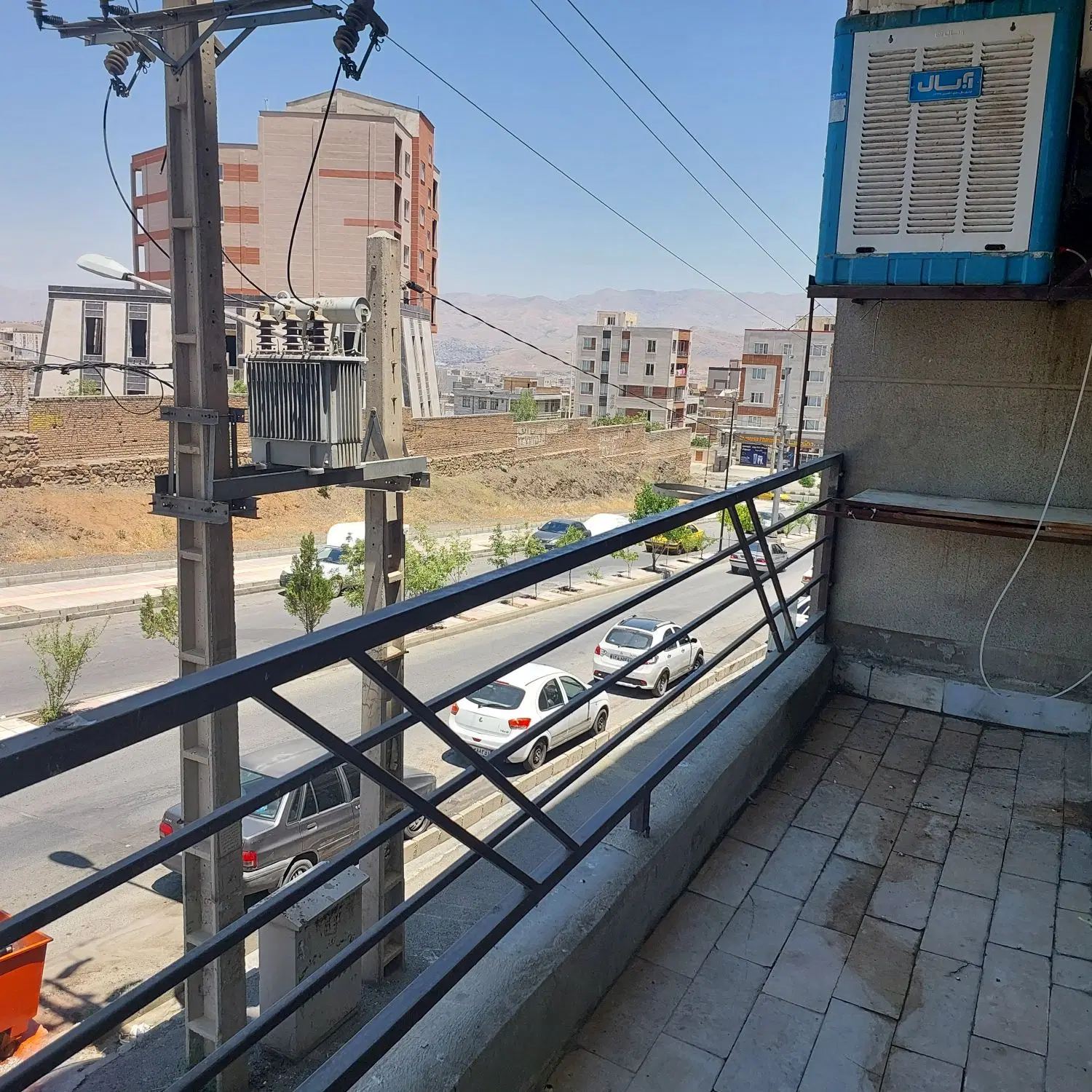 ۸۵ متری دو خوابه  بدون دید مشرف مسکن مهر