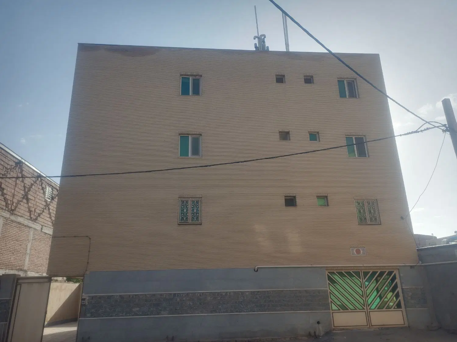 منزل مسکونی