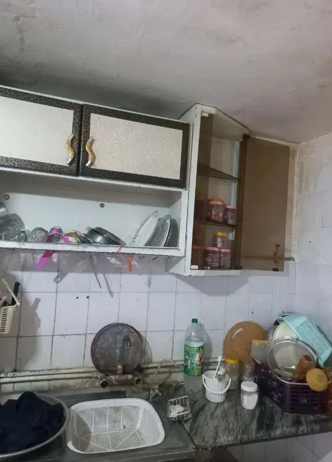 خانه  در بست، داخل دو متری