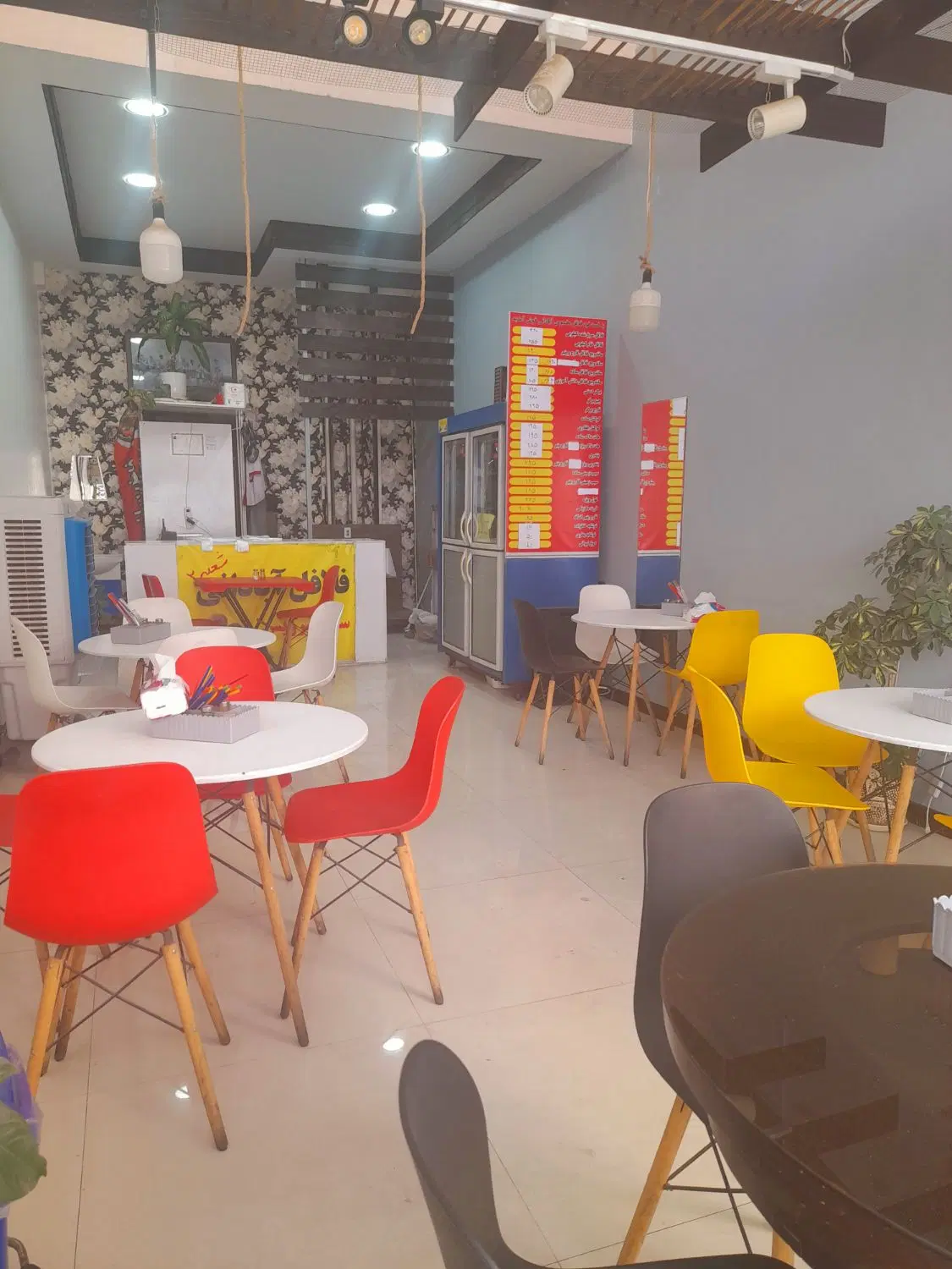 اجاره مغازه فاز یک اندیشه