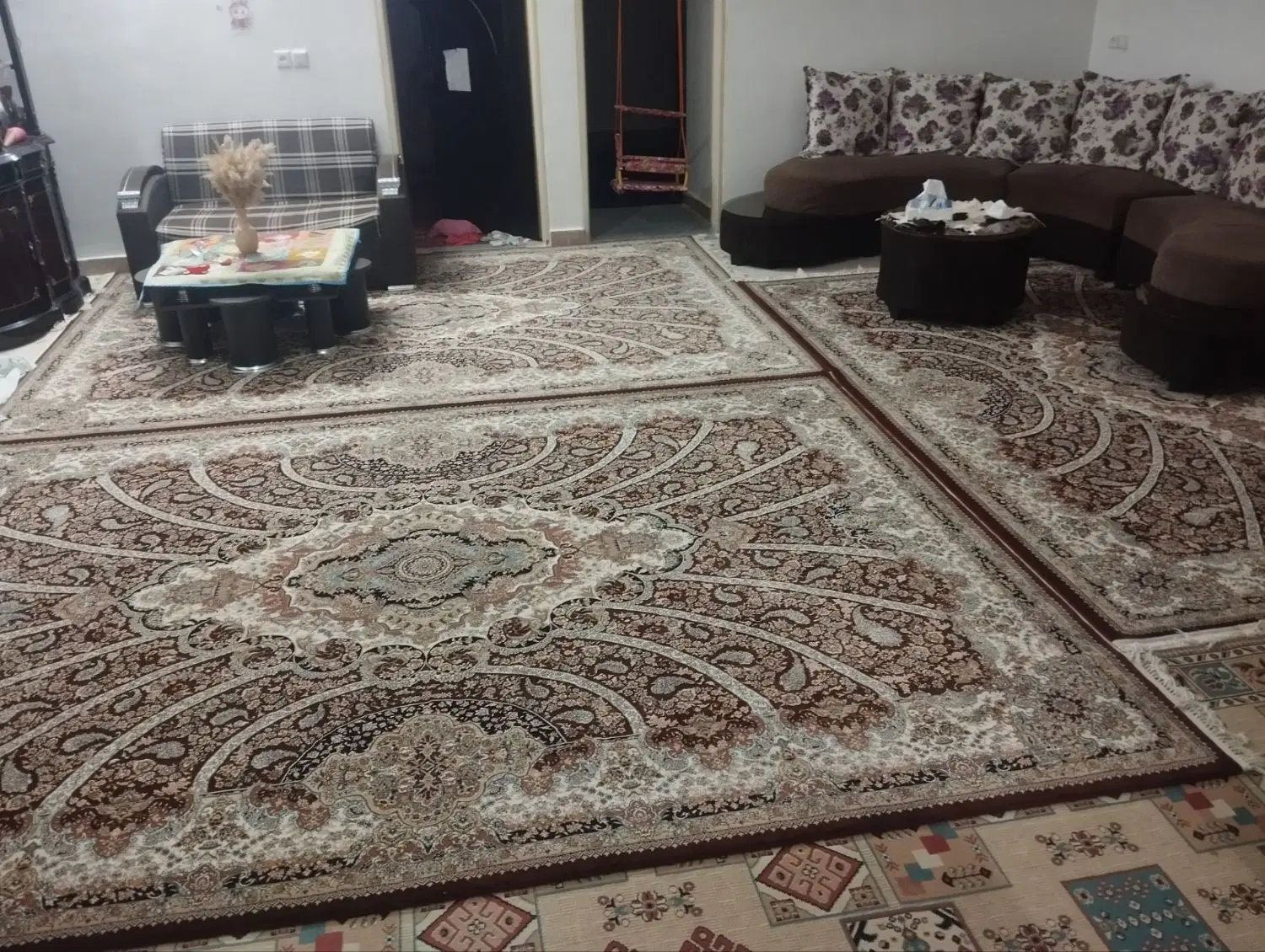 طبقه بالا۱۲۰ متری بنفشه ۲ زیر ۲۰متری