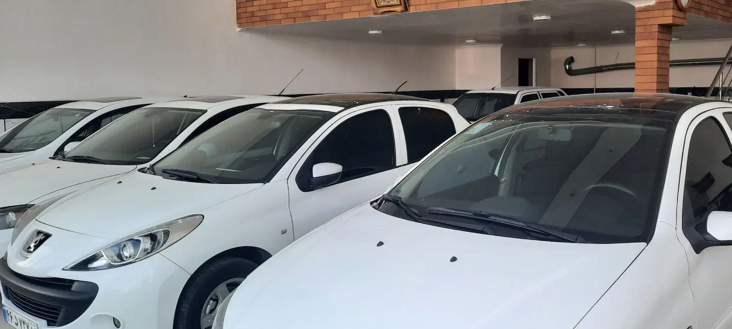 اجاره نمایشگاه اتومبیل