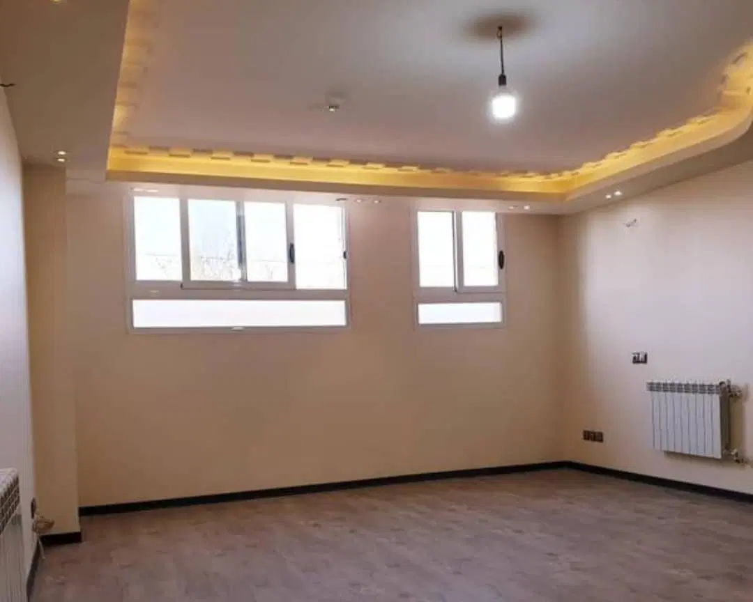 ویلایی ۳۰۰متری خیابان مخابرات