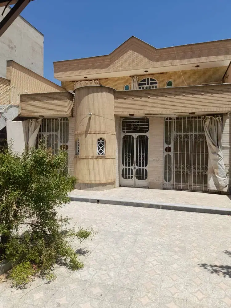 فروش منزل مسکونی جهت ساخت و ساز