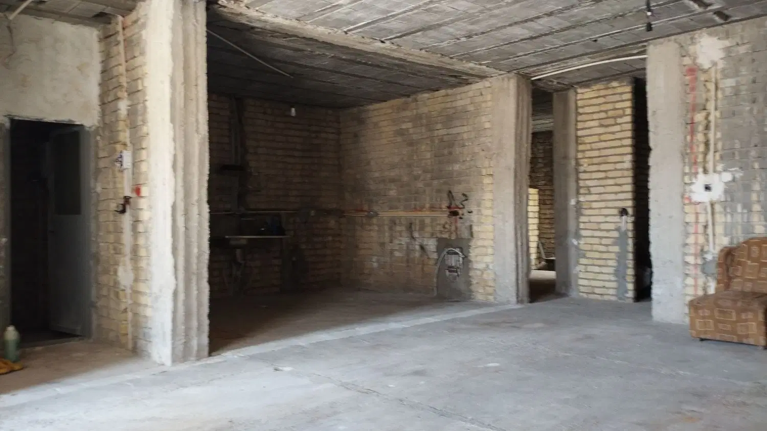 خانه دوخوابه ۲۰۰ متری