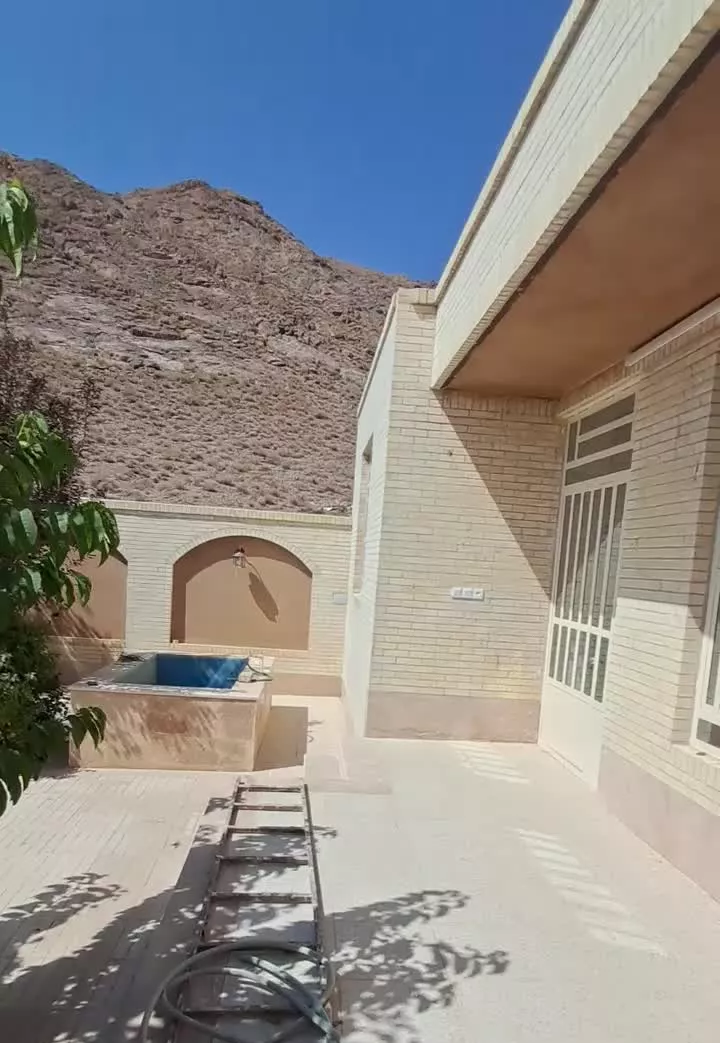 خانه نوساز نصرآباد