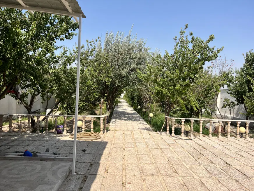 باغ۱۰۰۰مترعطریاس