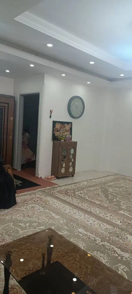 اپارتمان ۹۰ دو خواب طبقه اول
