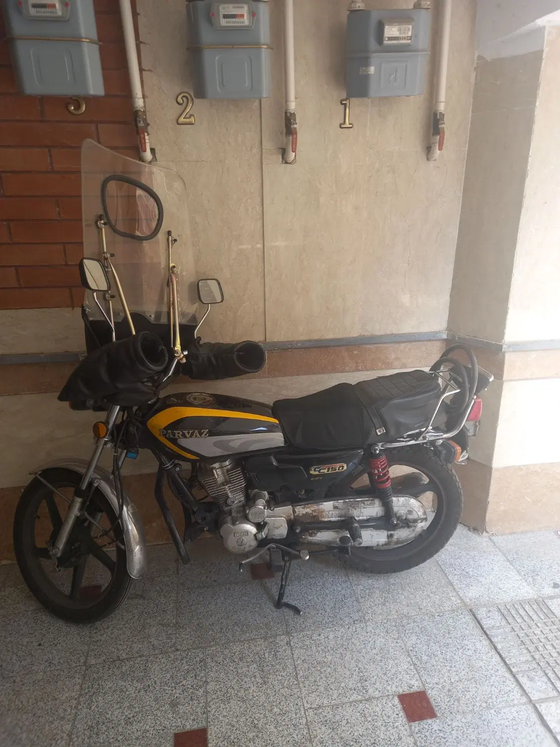 اجاره پارکینگ مسکونی