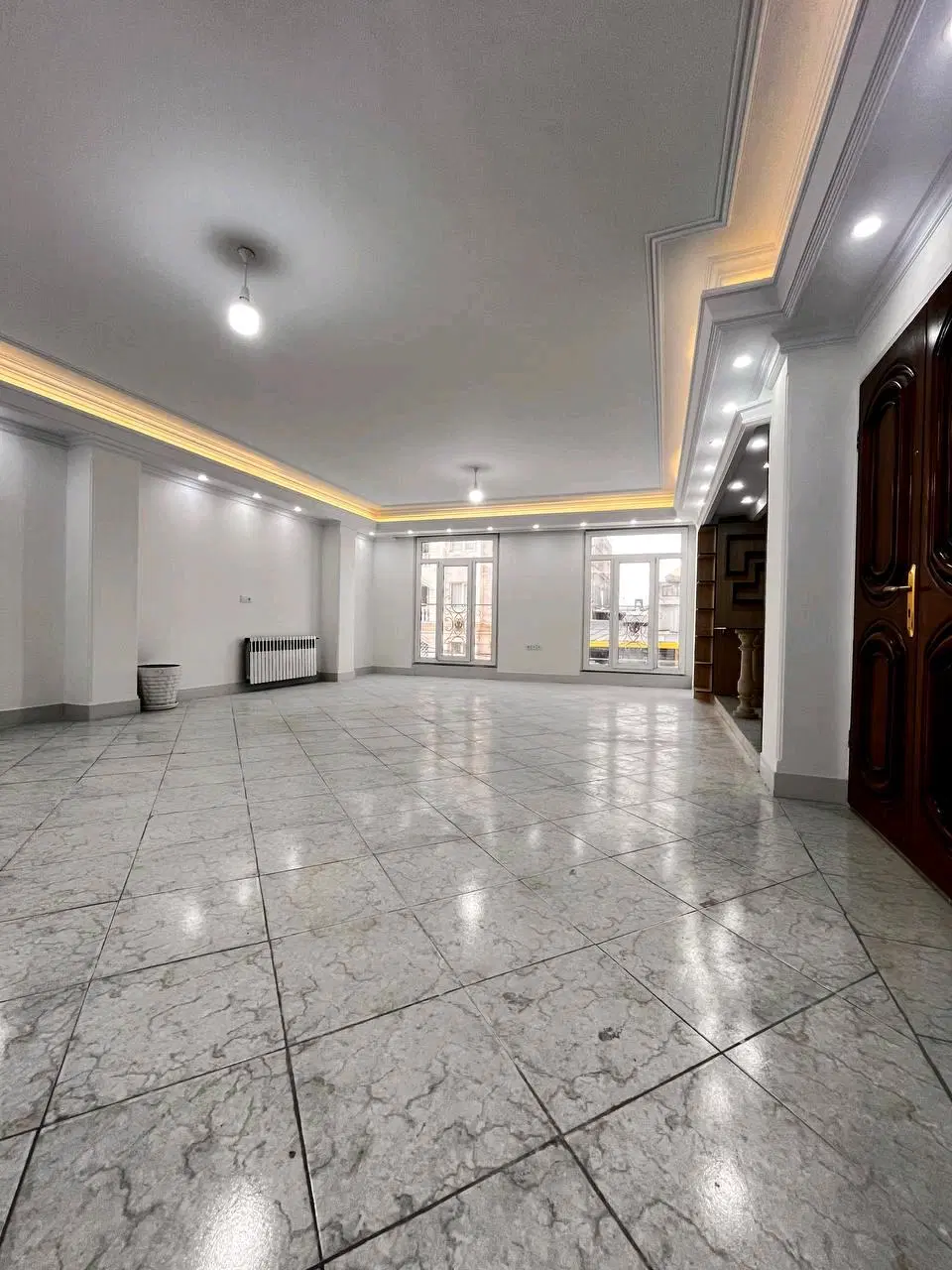 ۱۱۵ متر ، دو خواب ، پنجره قدی، سرتاسر نور
