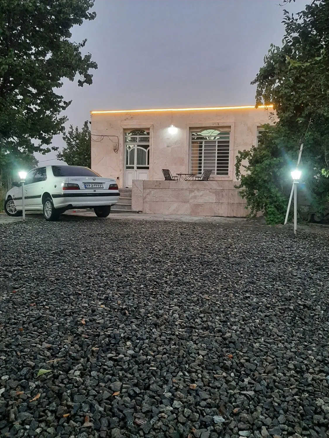 باغ _ ویلا _اجاره روزانه و هفتگی_ کامیاران