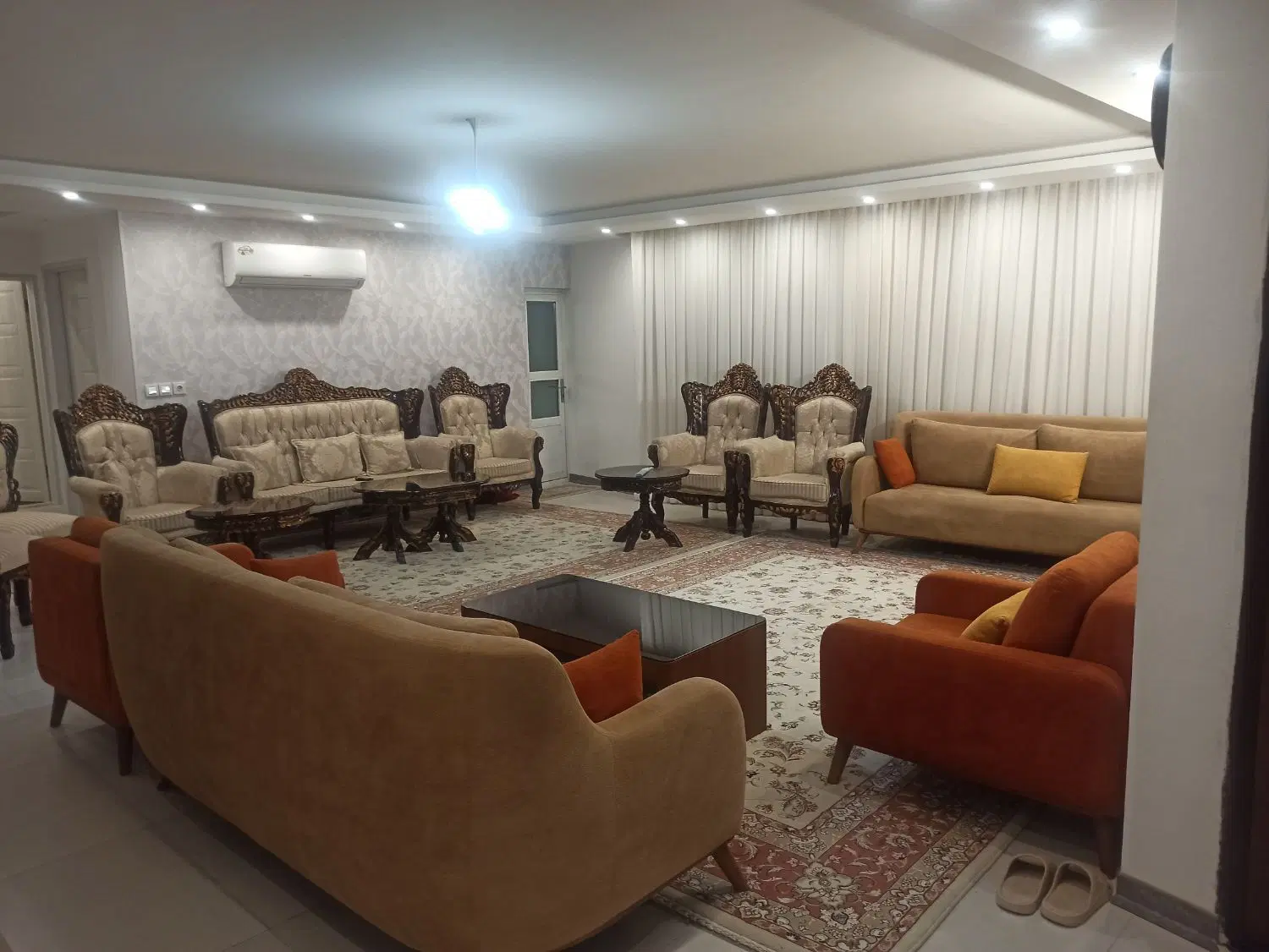 اجاره وفروش۱۳۰متری در انژی