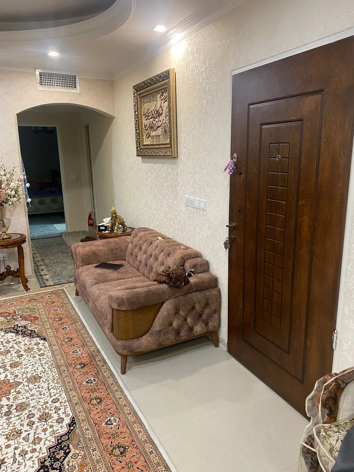 آپارتمان تک واحدی