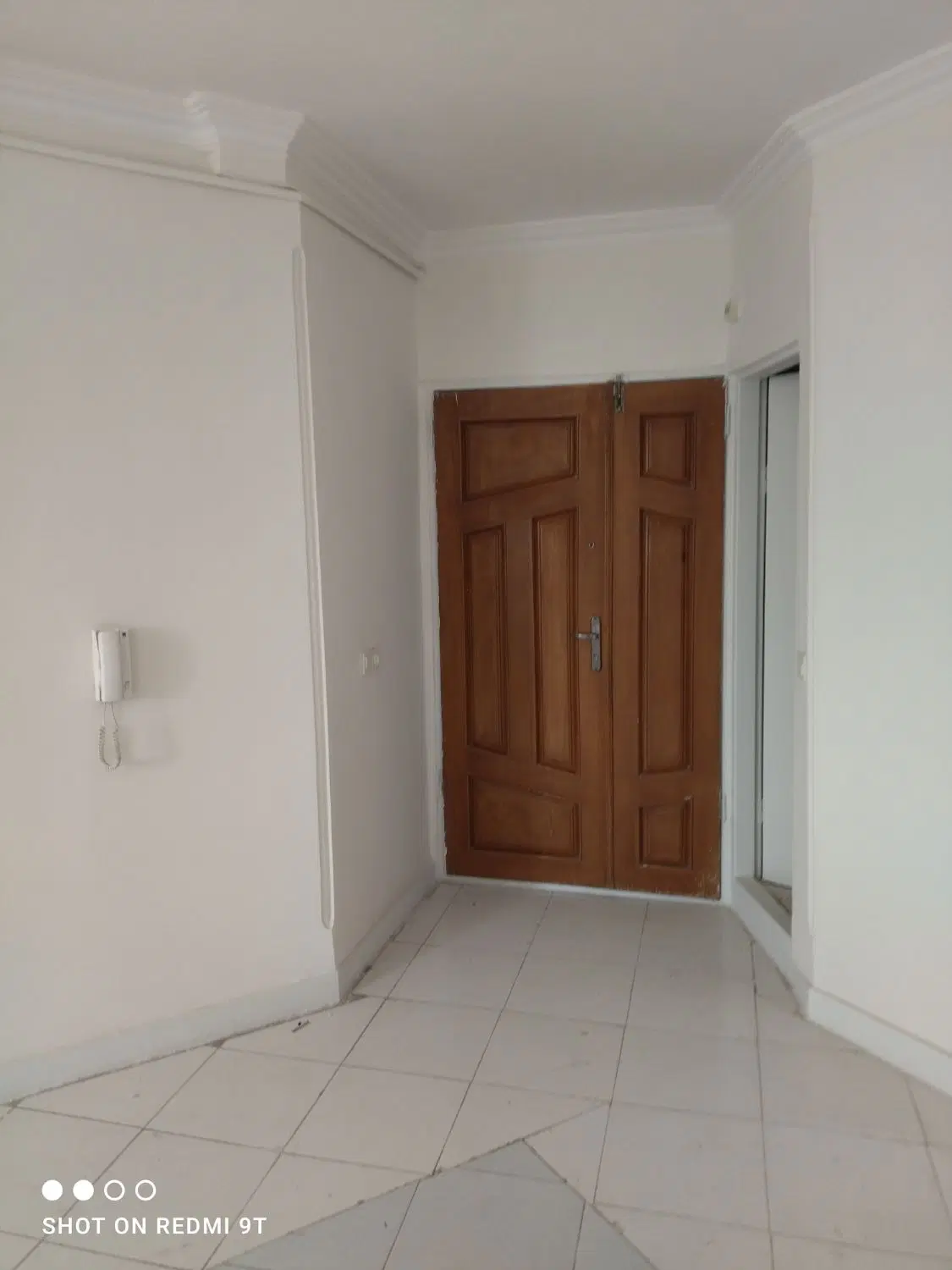 آپارتمان ۸۰ متری،ابتدای اقدسیه حاشیه