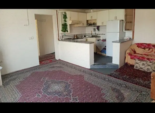 آپارتمان ۵۰متر طبقه۳ انباردار اندیشه (داداش‌پور)