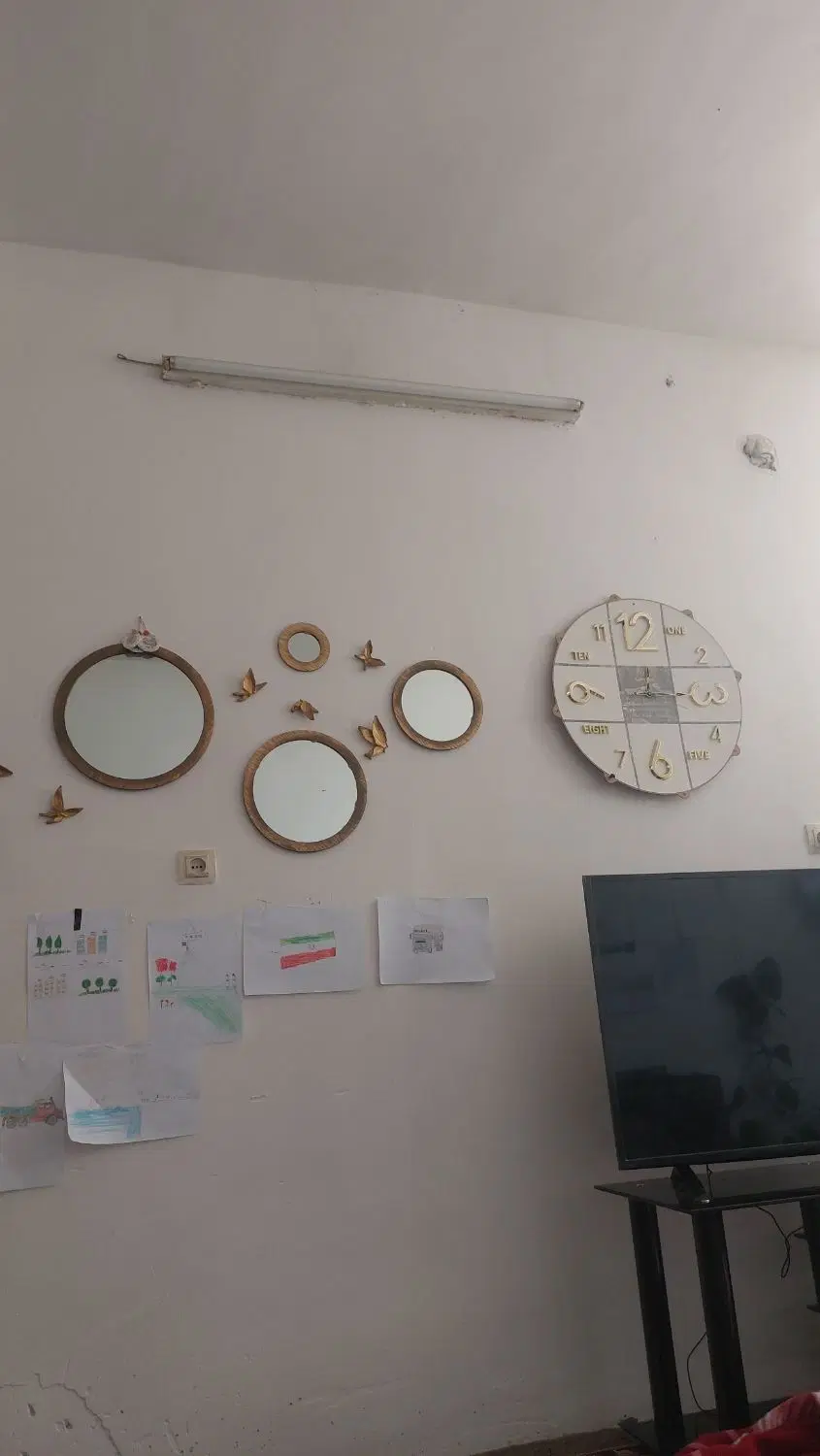 فروش آپارتمان  طبقه همکف ساختمان رنگی
