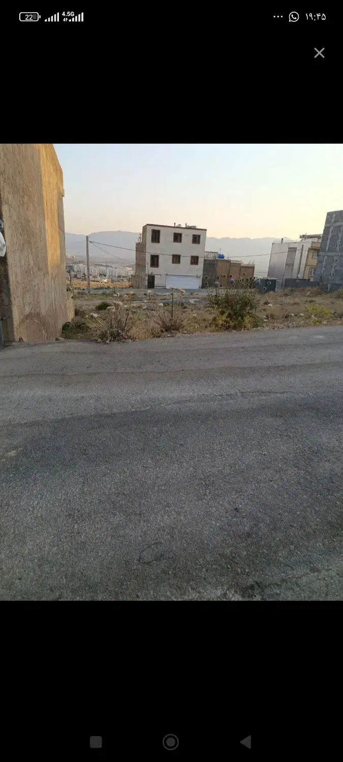 زمین ۲۶ هکتاری۲۴۰ متر عرض ۱۲