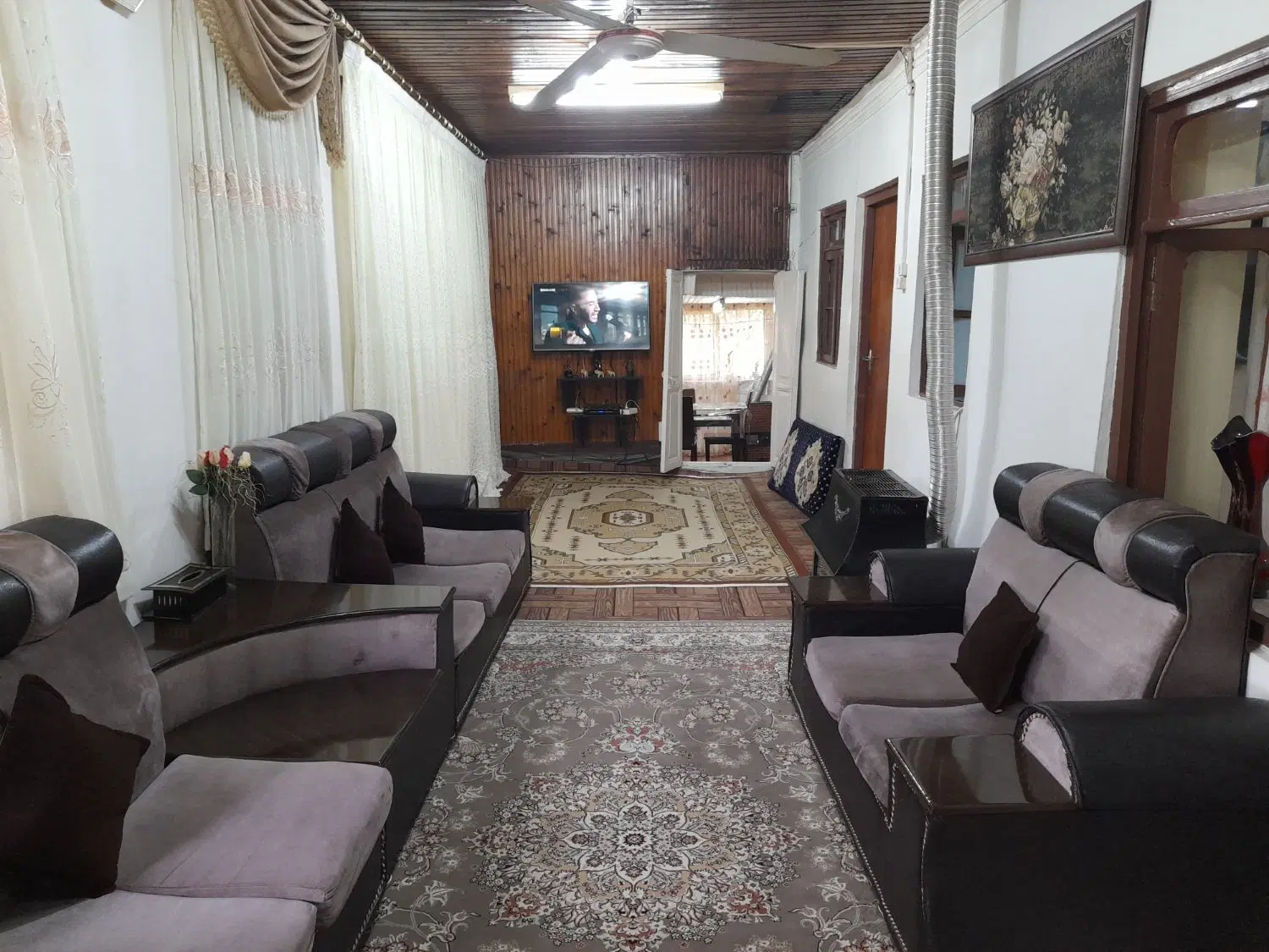 خانه روستایی با ویو بی‌نظیر کوه