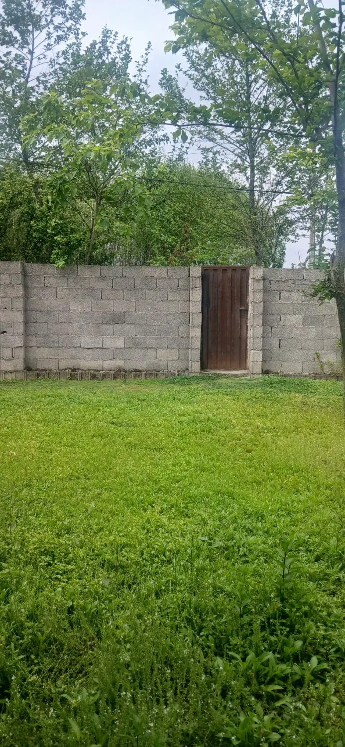 زمین به مساحت ۲۰۰متر مسکونی مربع در فومن