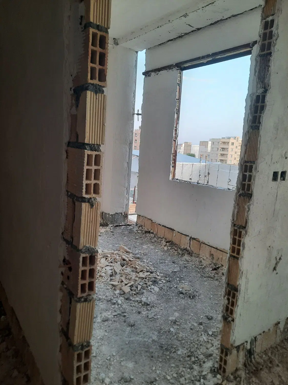 ۹۰متری شهرک پرواز